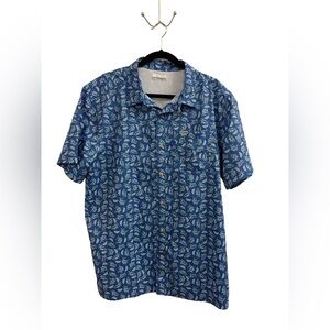 Columbia Men’s fish dry fit shirt